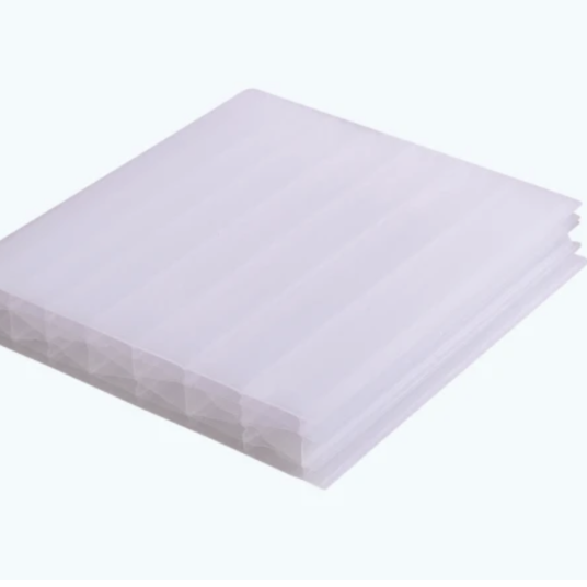 Poliwęglan dwukomorowy 16 mm mleczny